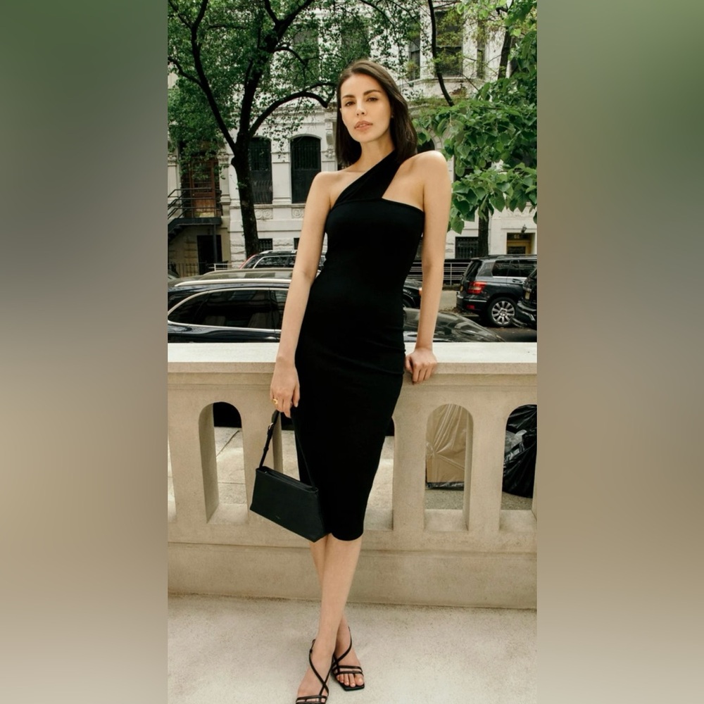 Marcella ‘Caterina’ Black One-Shoulder Dress - Picture 3 of 8